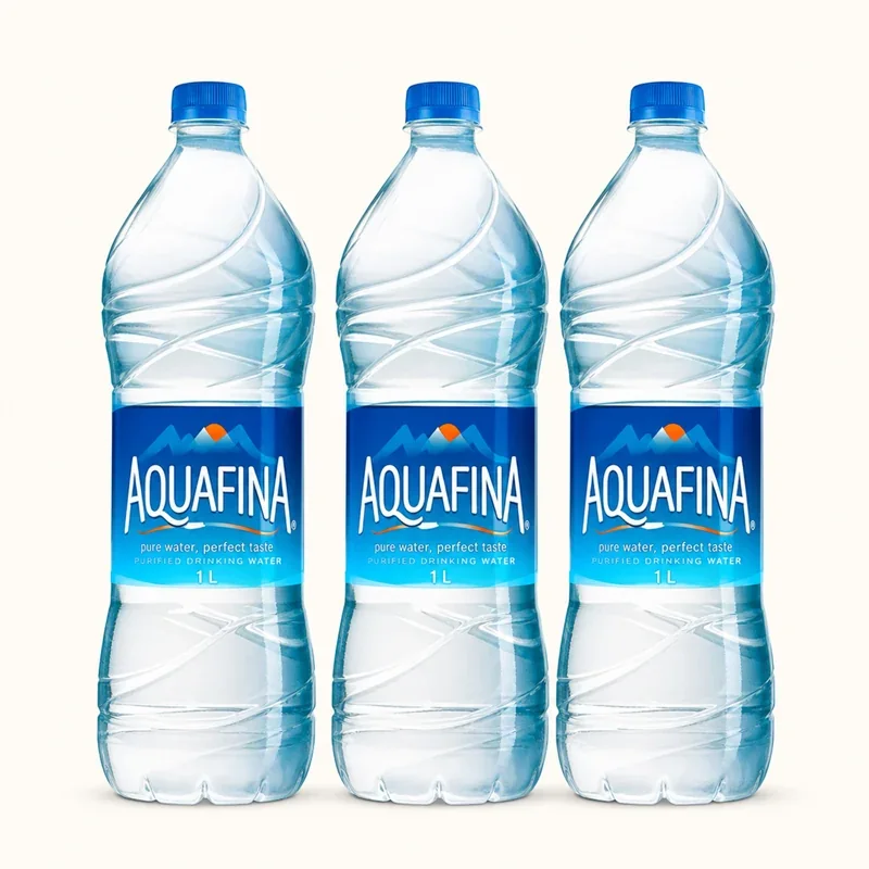 Aquafina water — Agua Aquafina at La Aguila Market